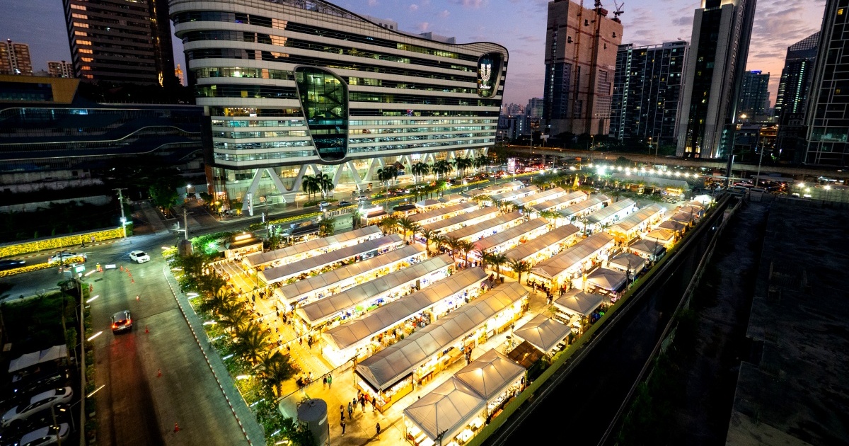 [曼谷景點] 拉差達火車夜市遷址並改名為「JODD FAIRS」重生了！