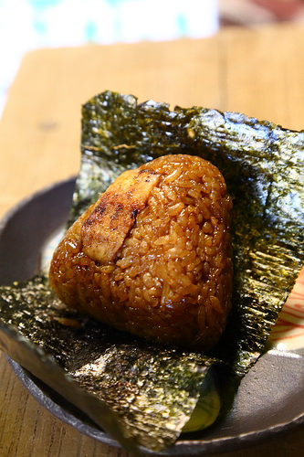 [食記] 中午限定柳川皿屋福柳的鰻魚飯糰”うなむす”