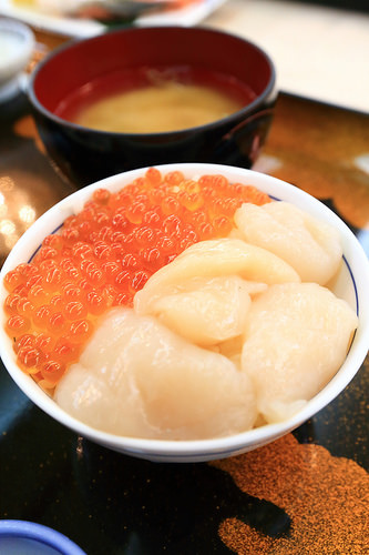 [函館住宿] 大推早餐鮭魚卵干貝吃到飽且便宜的溫泉旅館-河畔亭